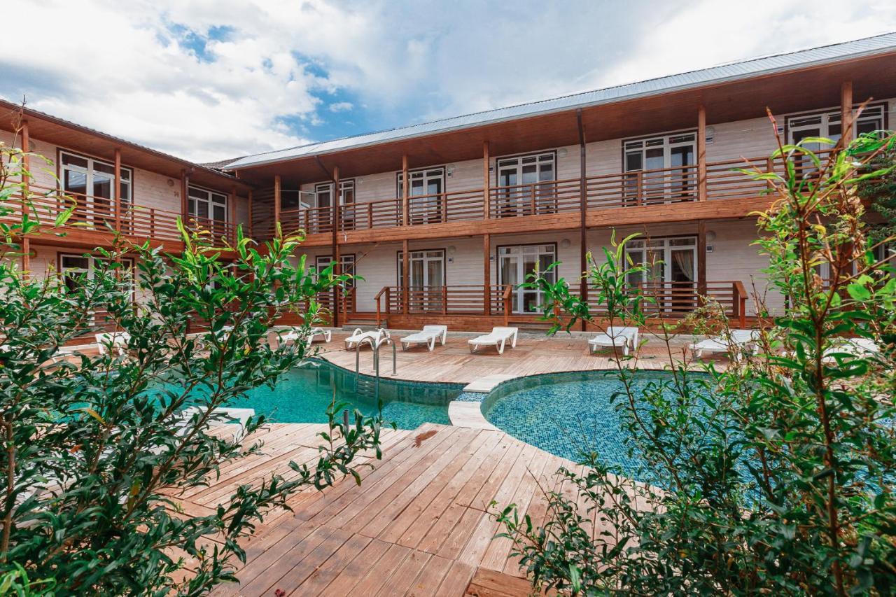 تساندريبش Guest House Amshin المظهر الخارجي الصورة